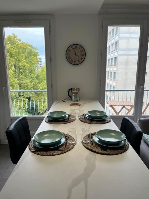 Chambre Privee Dans Un Appartement Partage Вийёрбан Экстерьер фото
